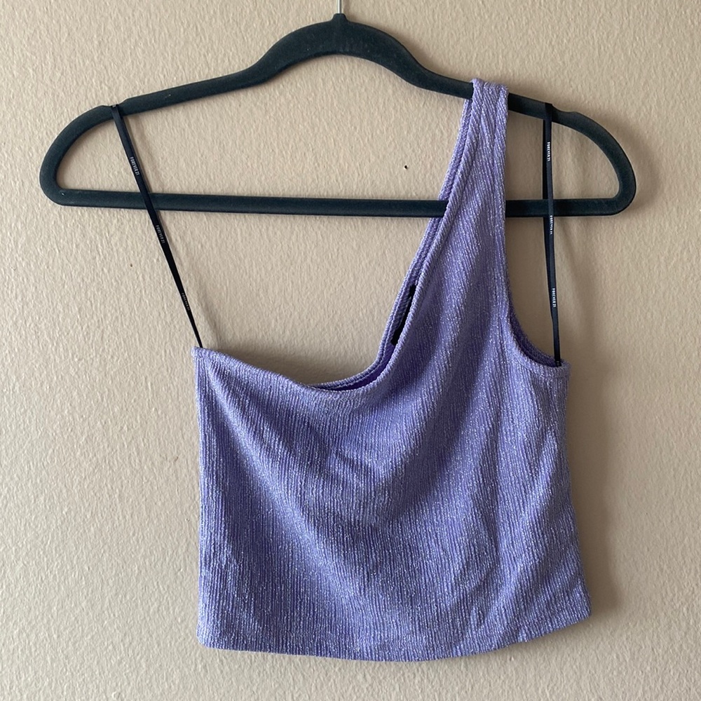 Off shoulder crop top